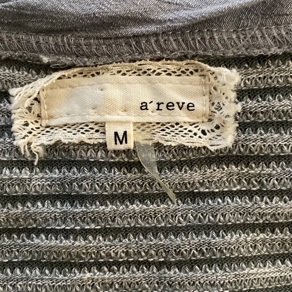 2for$10💥Sleeveless Top w/ Pocket - Picture 13 of 13